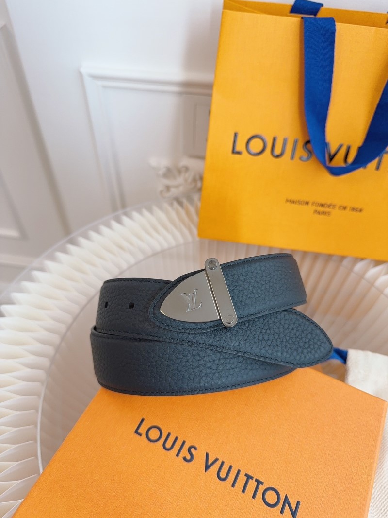 LOUIS VUITTON Belts